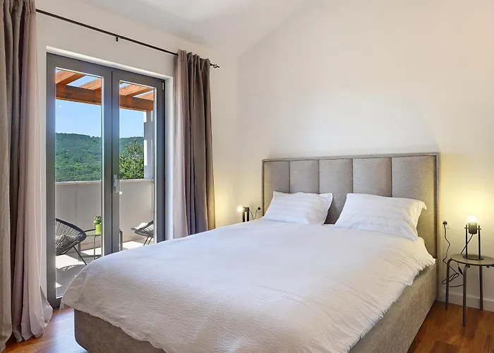 Rustic Leni * Susnjevica